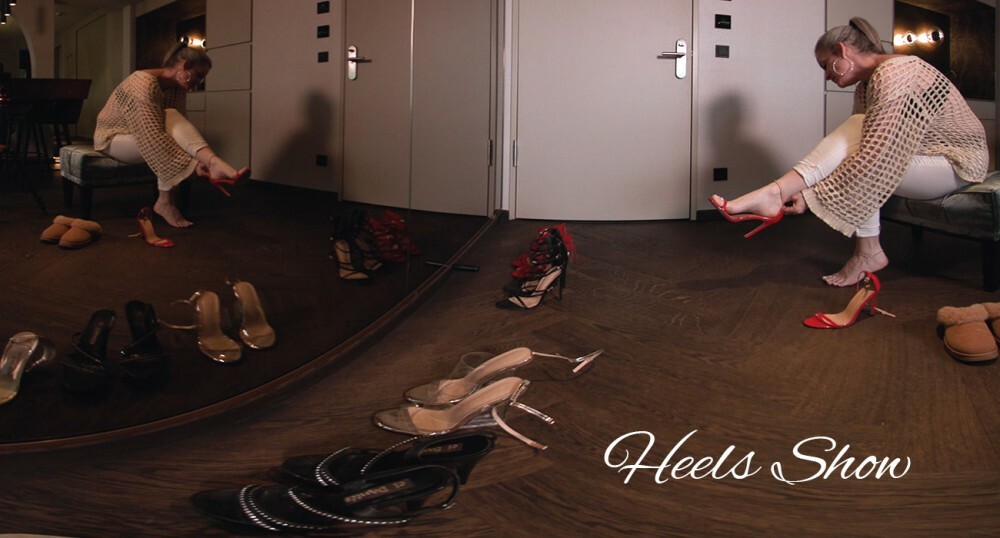 Sabdeluxe Sizzling Heels Fetish Show