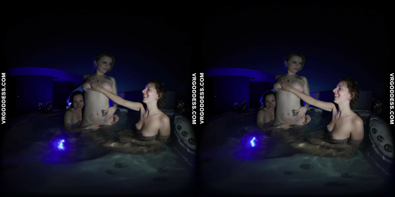 Three Of The Hottest Models Late Night Lesbians Playing In Rooftop Jacuzzi Lea Rebeka Ruby Melonie - Image 8