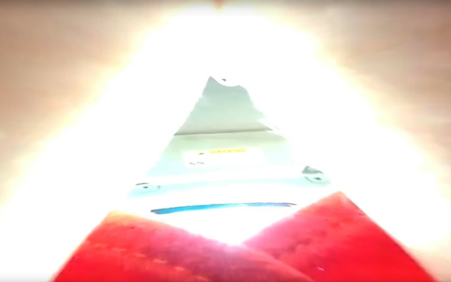 Unaware Giantess Tiny Passenger Caught - Image 3