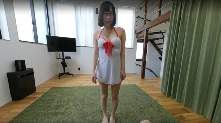 Miriya's Wild Cosplay Convention Adventure - Image 1