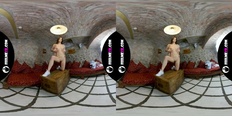 Virtual Reality Nude Photosession Backstage With Teenager Viola Kat - Image 3