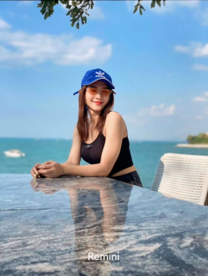 Titi's First Ladyboy Blowjob Sensation - Image 1