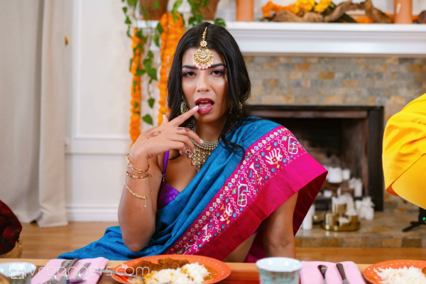 Jasmine Sherni in Sensual Saree Passion VR - Image 1