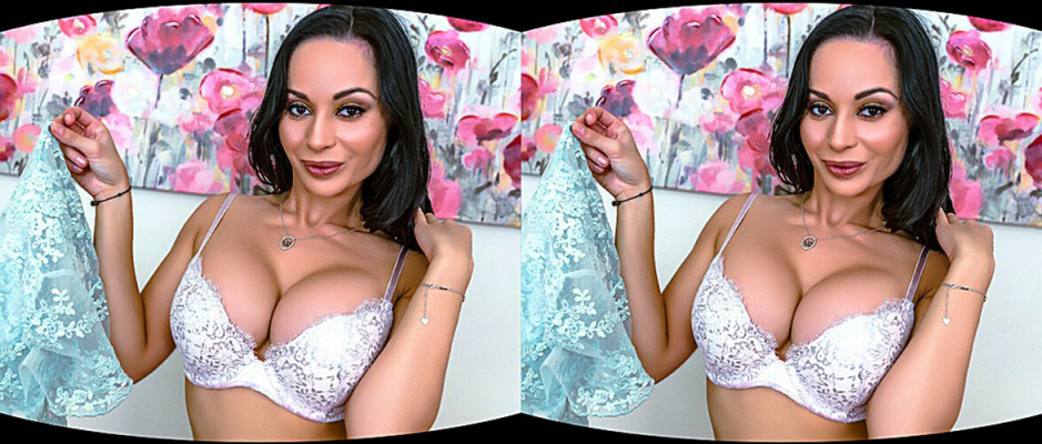 Crystal Rush in Hot VR Delivery Action - Image 1