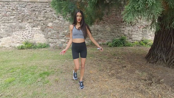 Kim Model - Walk About - Image 3