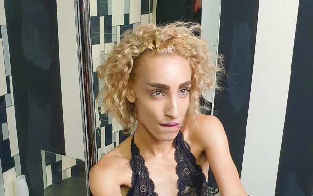 Next To Stripper's Pole - Kandy Benks - Image 3