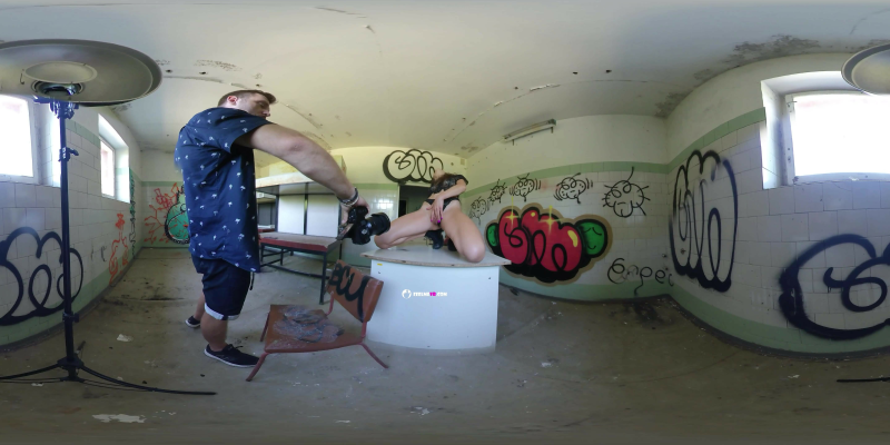 360VR Video Nude Fetish Photosession Backstage With Sascha - Image 5