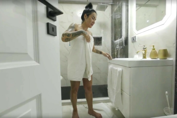 Mistress Kennya BDSM Shower Fantasy Peek - Image 4